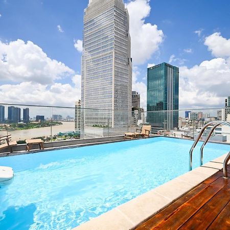 Sky Gem Central Hotel Хошимин Екстериор снимка