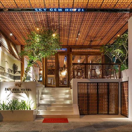 Sky Gem Central Hotel Хошимин Екстериор снимка