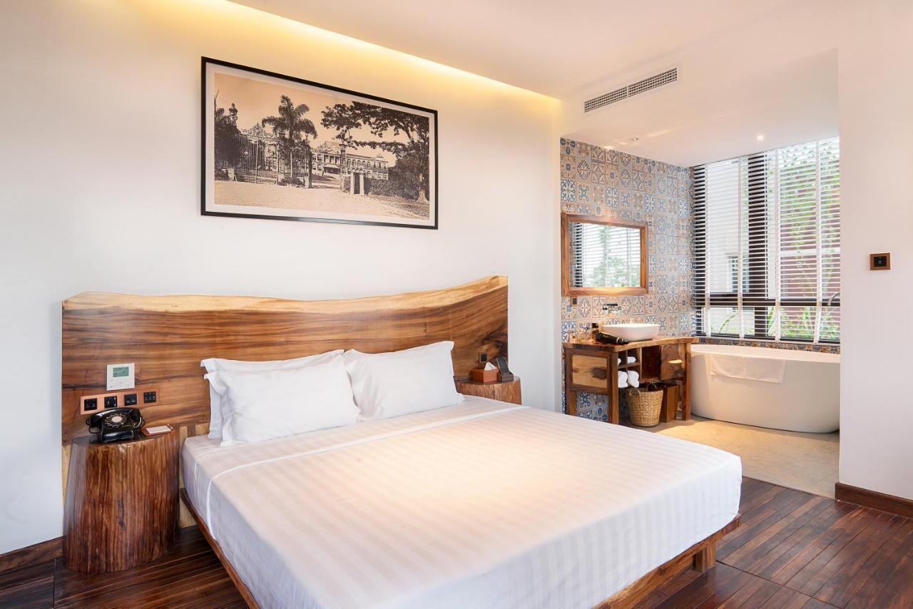 Sky Gem Central Hotel Хошимин Екстериор снимка