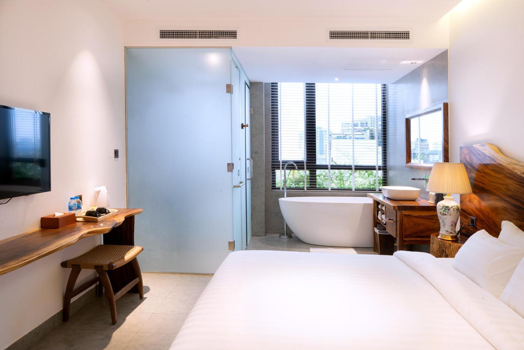 Sky Gem Central Hotel Хошимин Екстериор снимка