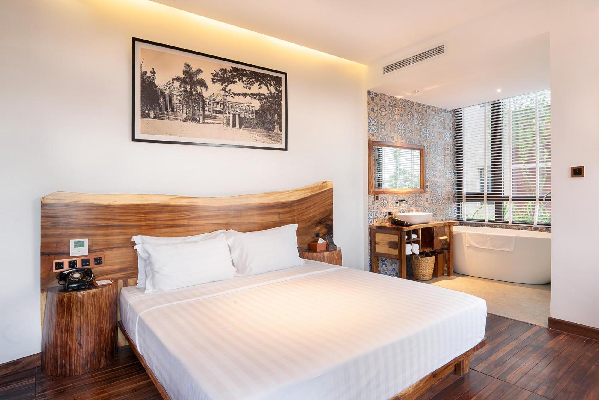 Sky Gem Central Hotel Хошимин Екстериор снимка
