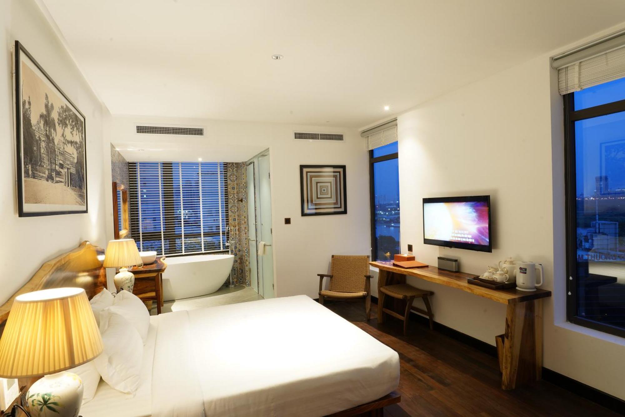 Sky Gem Central Hotel Хошимин Екстериор снимка