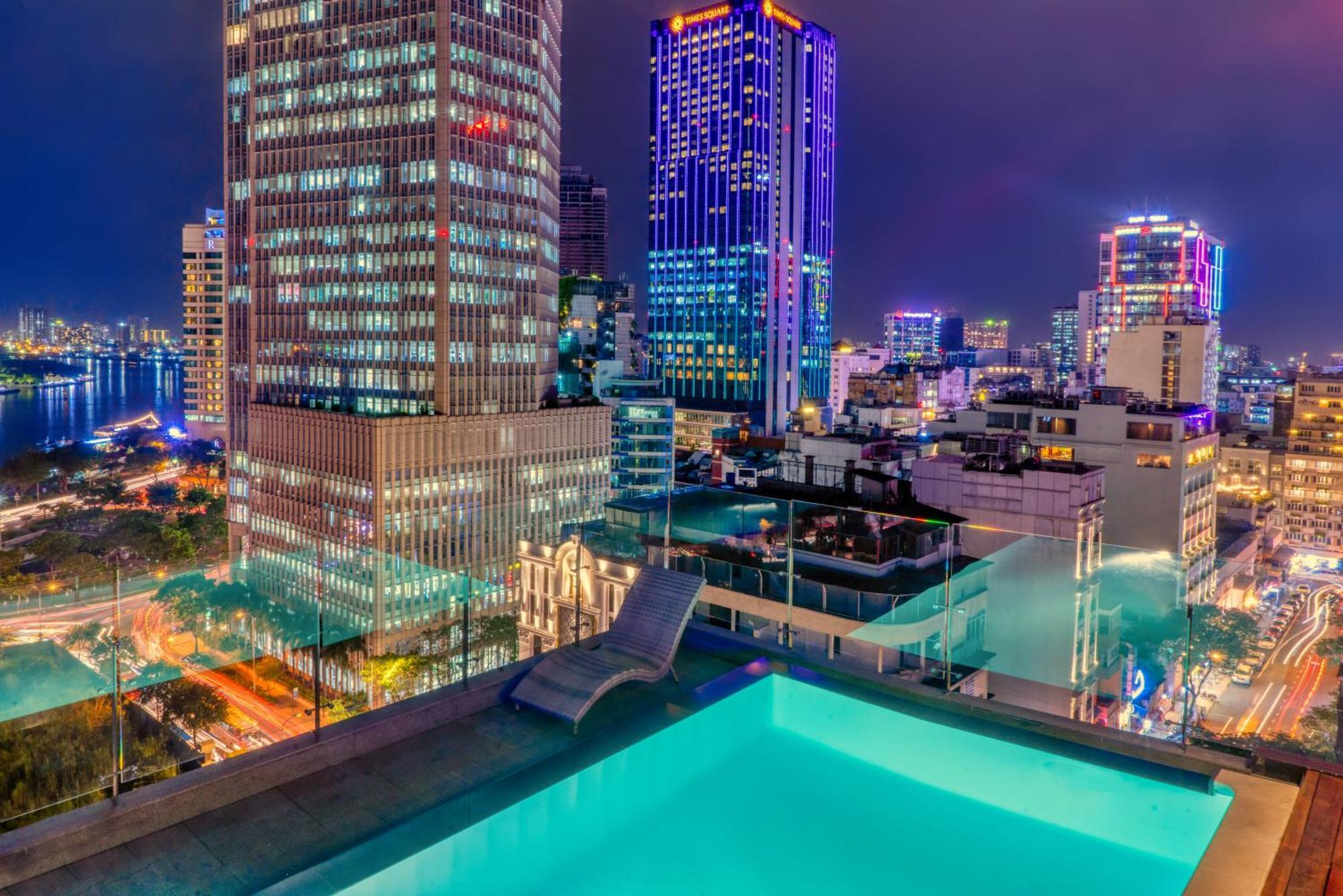 Sky Gem Central Hotel Хошимин Екстериор снимка