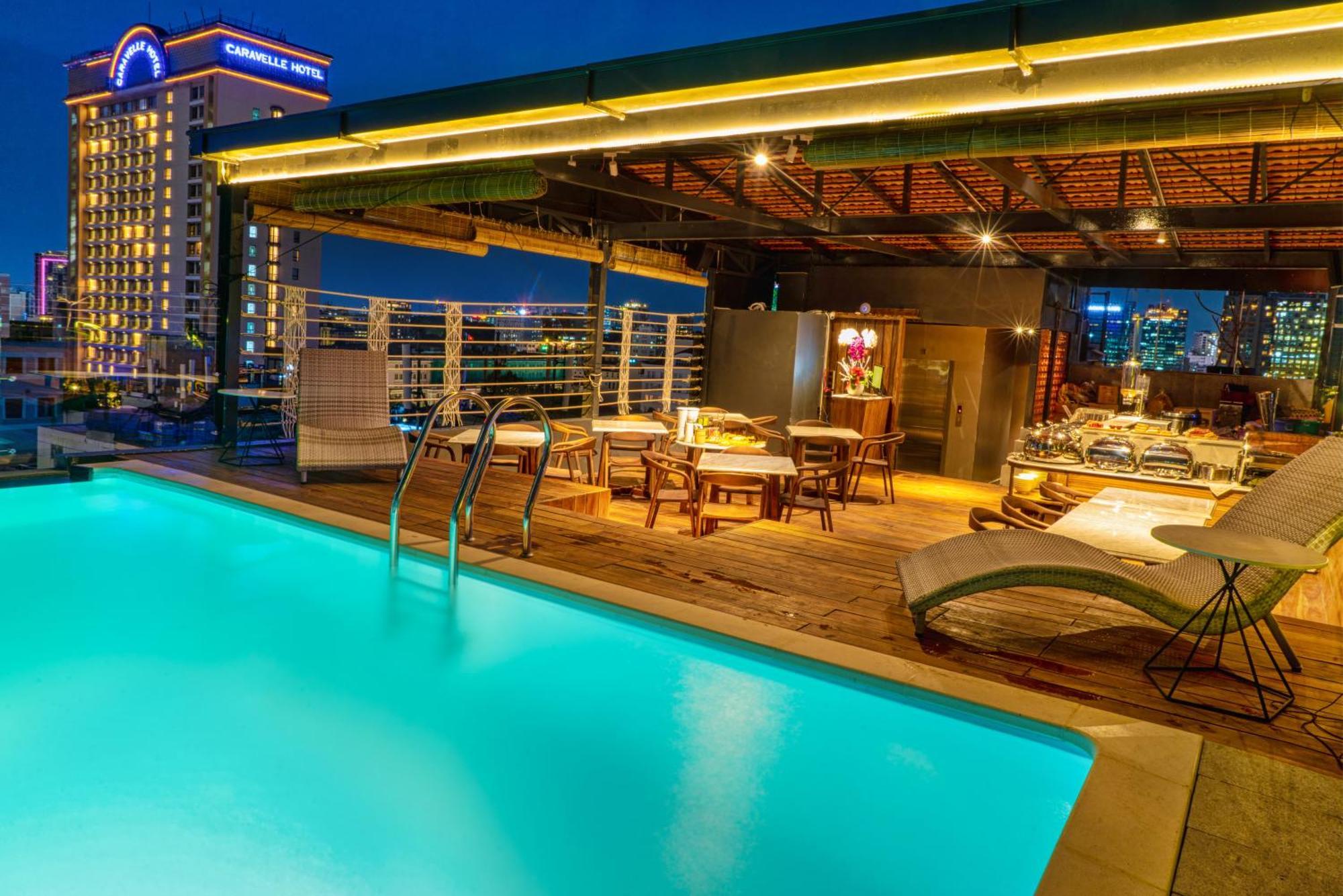 Sky Gem Central Hotel Хошимин Екстериор снимка