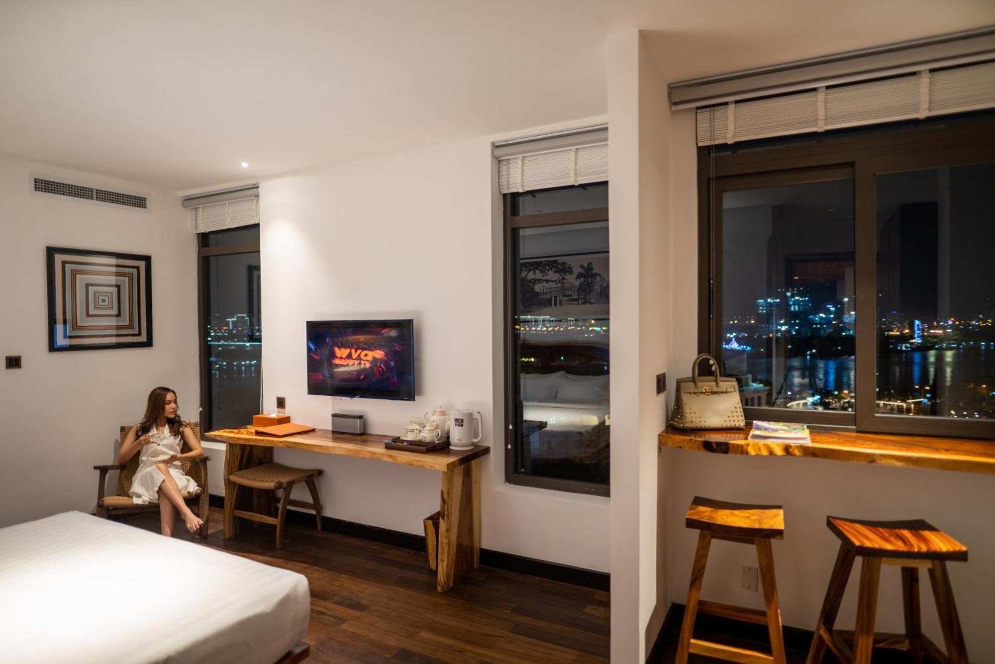 Sky Gem Central Hotel Хошимин Екстериор снимка