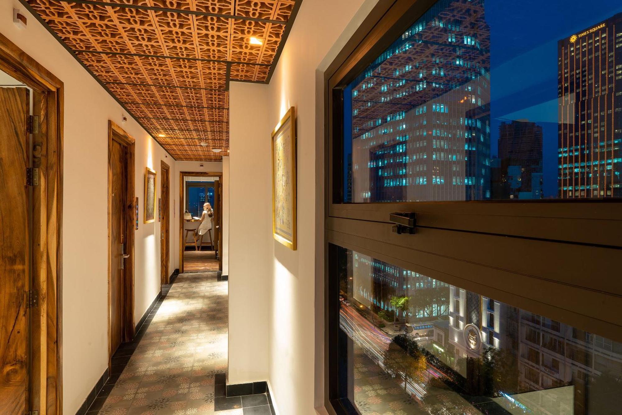 Sky Gem Central Hotel Хошимин Екстериор снимка